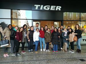 La empresa Flying Tiger Copenhagen, en Valladolid, colabora un año más con la acción formativa Atención al cliente y comercio.